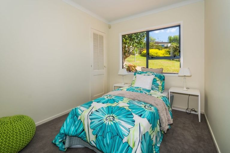 Photo of property in 129 Stapleford Crescent, Browns Bay, Auckland, 0630