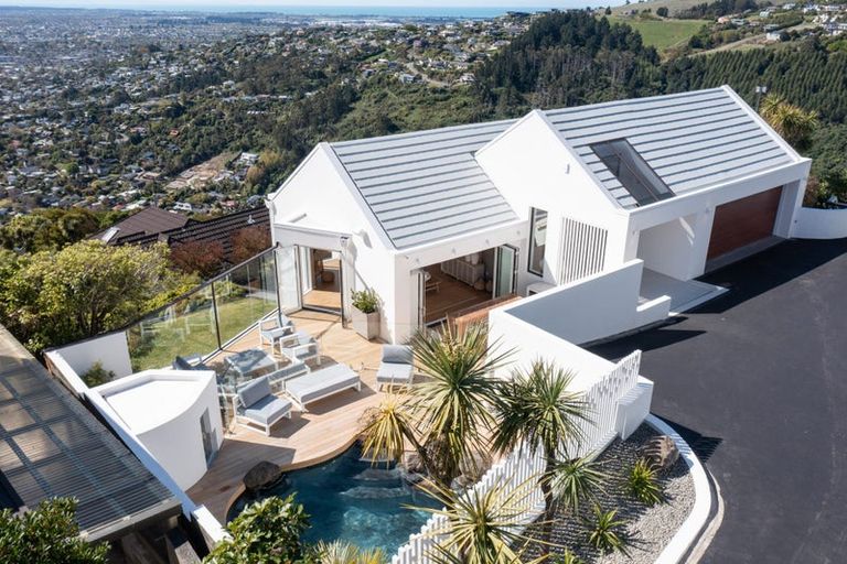 Photo of property in 7 Harry Ell Drive, Cashmere, Christchurch, 8022