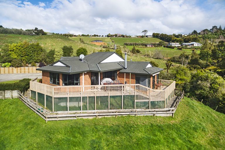 Photo of property in 159d Portsmouth Road, Bombay, 2675