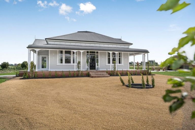 Photo of property in 906a-b Bidwills Cutting Road, Morison Bush, Greytown, 5794