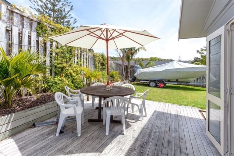 Photo of property in 1 Cory Wright Drive, Tairua, 3508