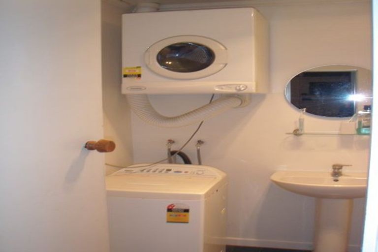 Photo of property in 26 Hohiria Road, Hataitai, Wellington, 6021