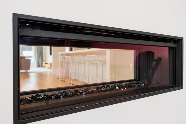 Photo of property in 48 Memorial Drive, Hokowhitu, Palmerston North, 4410