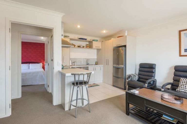 Photo of property in Totara Grove, 2/115 Grove Street, The Wood, Nelson, 7010