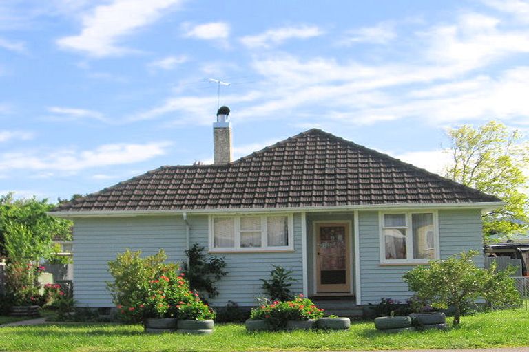 Photo of property in 5 Karaka Street, Elgin, Gisborne, 4010