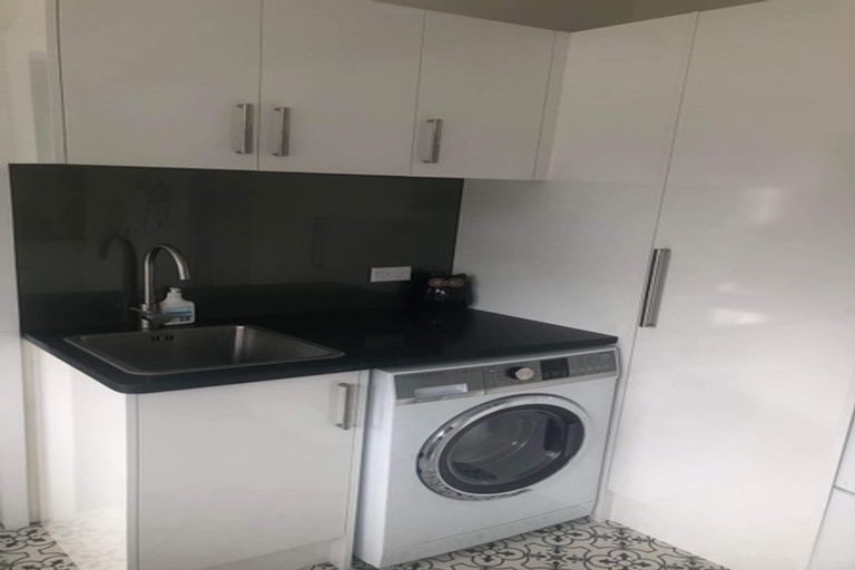 Photo of property in 1/77 Park Avenue, Papatoetoe, Auckland, 2025