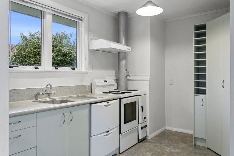 Photo of property in 8 Paehoro Grove, Turangi, 3334