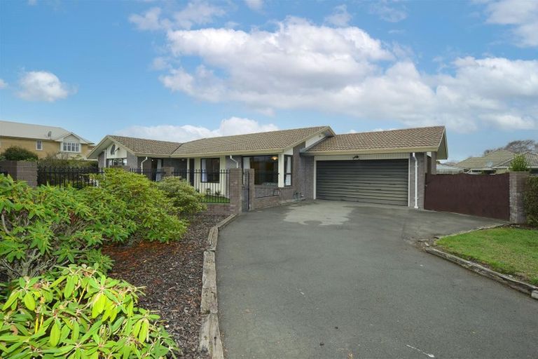 Photo of property in 14 Nepal Place, Burnside, Christchurch, 8053