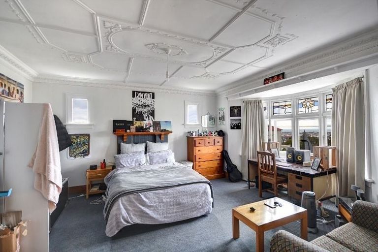 Photo of property in Elm Lodge Backpackers, 74 Elm Row, Dunedin Central, Dunedin, 9016