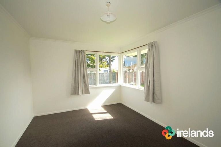 Photo of property in 5 Cheam Street, Dallington, Christchurch, 8061