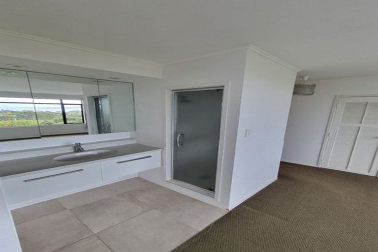 Photo of property in 69 Aberdeen Road, Castor Bay, Auckland, 0620