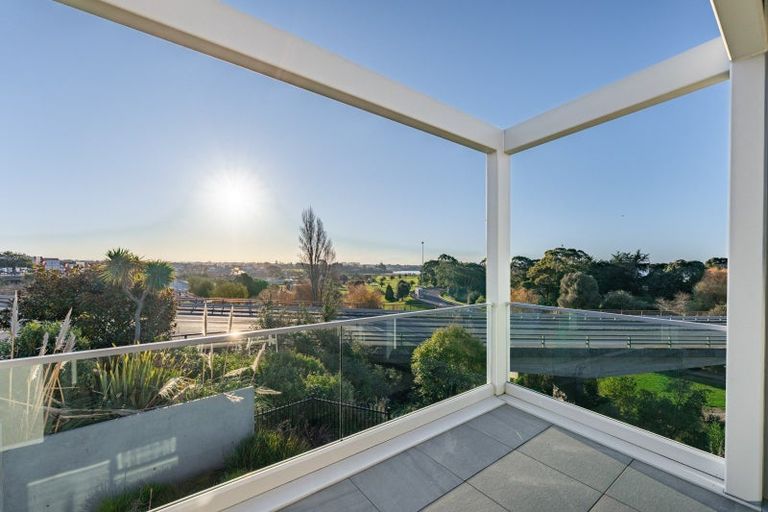 Photo of property in 31 The Terrace, Timaru, 7910