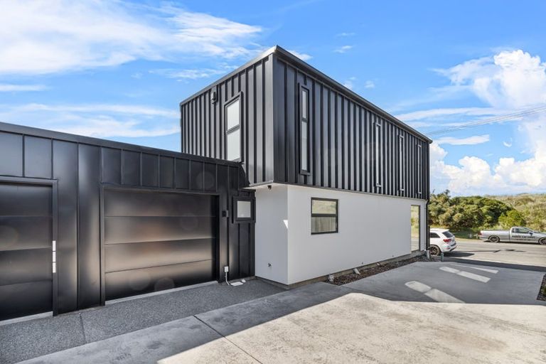 Photo of property in 163a Marine Parade, New Brighton, Christchurch, 8083