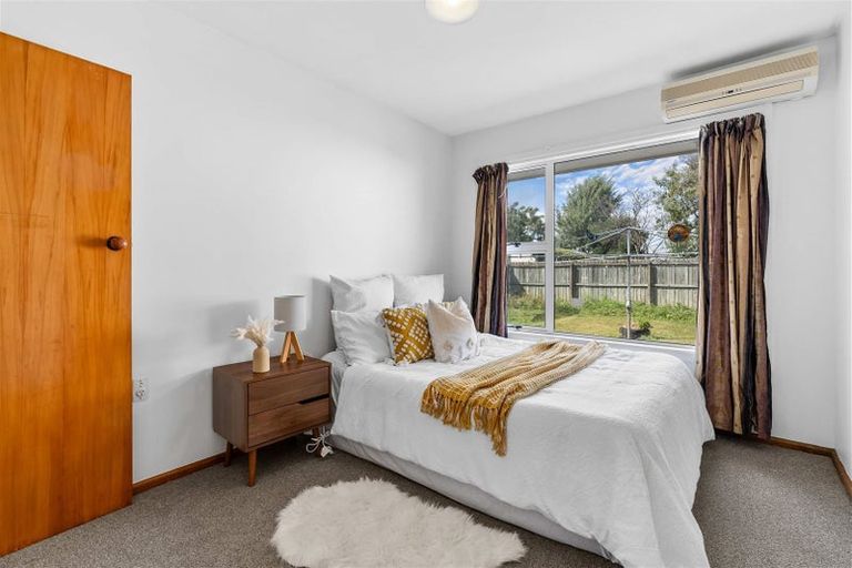 Photo of property in 65 Woodbury Street, Russley, Christchurch, 8042