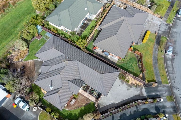 Photo of property in 5 Cridland Place, Halswell, Christchurch, 8025