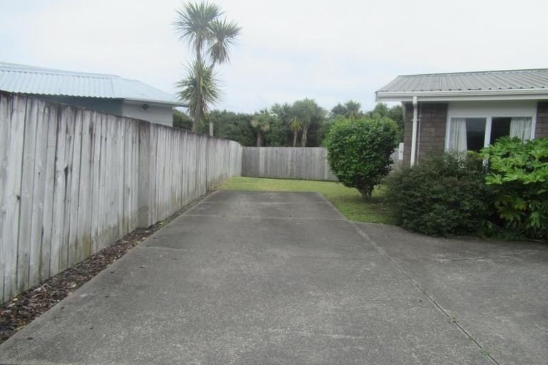 Photo of property in 8 Palmer Court, Paraparaumu, 5032