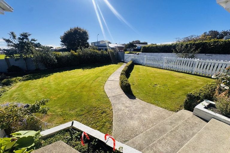 Photo of property in 273 Chelmsford Street, Waverley, Invercargill, 9810