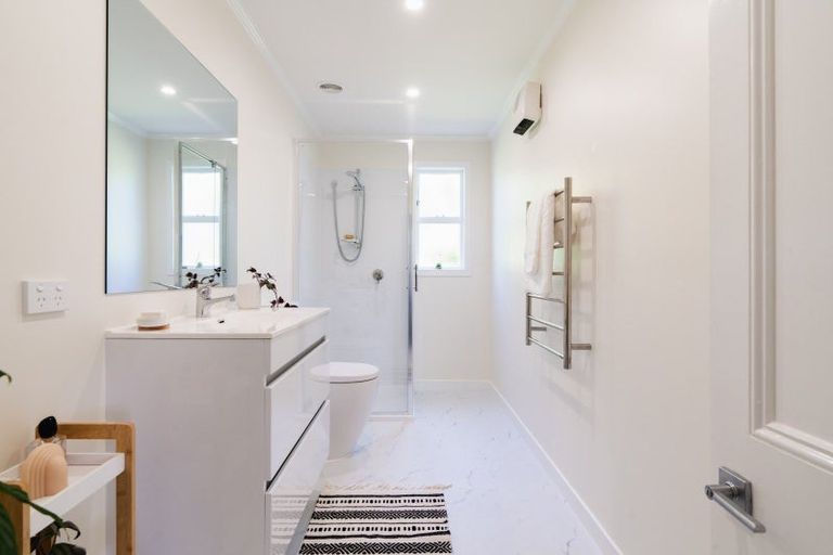 Photo of property in 1 Benfell Street, Green Island, Dunedin, 9018