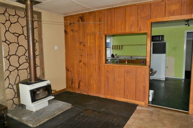 Photo of property in 42 West Coast Road, Te Kopuru, 0371