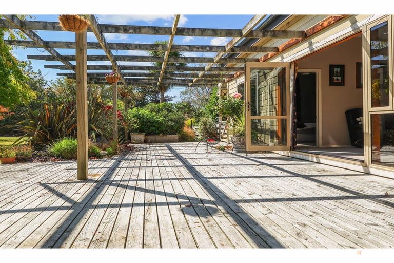 Photo of property in 243 High Street, Waimate, 7978