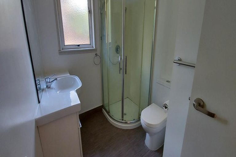 Photo of property in 23 Mawney Road, Henderson, Auckland, 0610