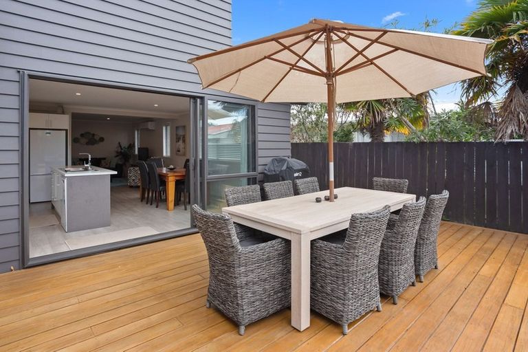 Photo of property in 106a Beverley Terrace, Whangamata, 3620