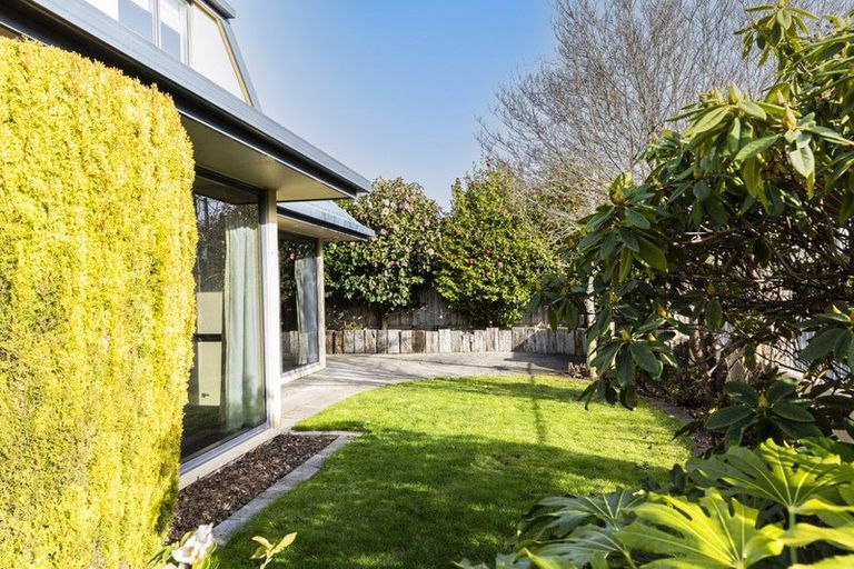 Photo of property in 1a Delph Street, Avonhead, Christchurch, 8042