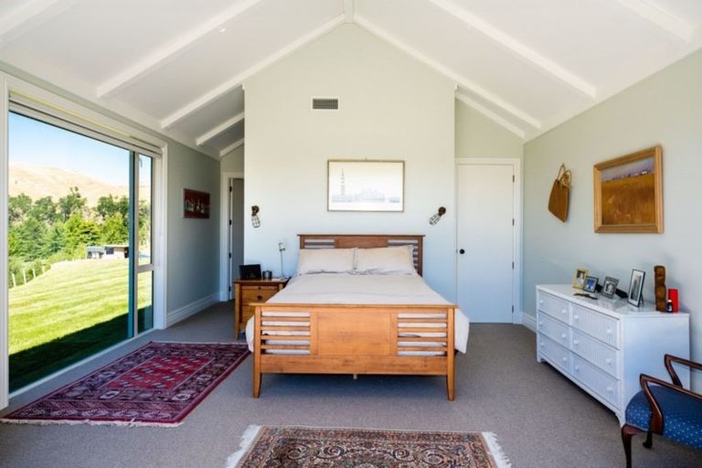 Photo of property in Riverton, 175 Lane Road, Havelock North, 4130