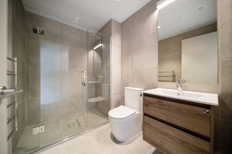 Photo of property in 103/84a Te Oneroa Way, Long Bay, Auckland, 0630