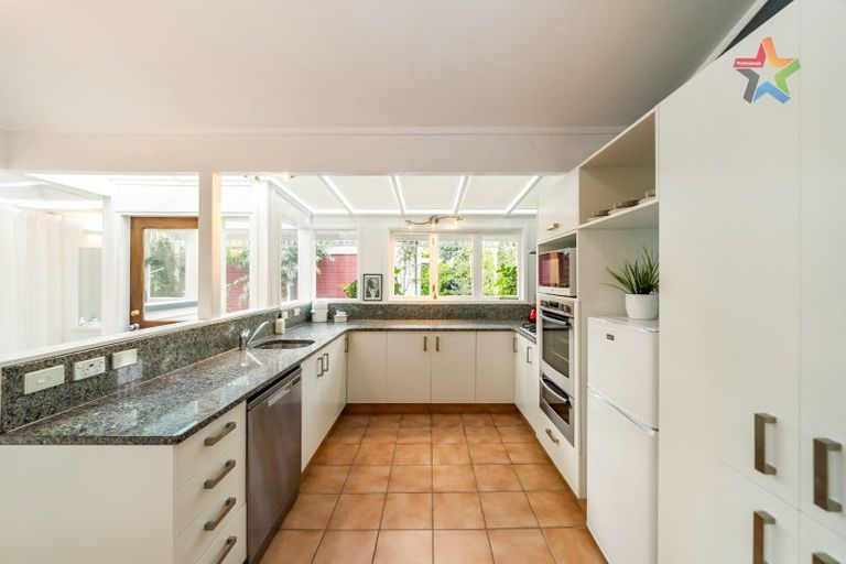 Photo of property in 35 Kiwi Street, Alicetown, Lower Hutt, 5010