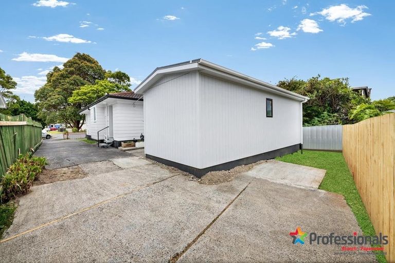 Photo of property in 2 Misty Place, Papatoetoe, Auckland, 2025