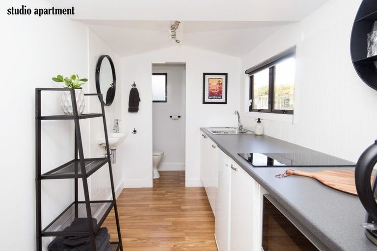 Photo of property in 61 Terou Street, Manaia, 4612