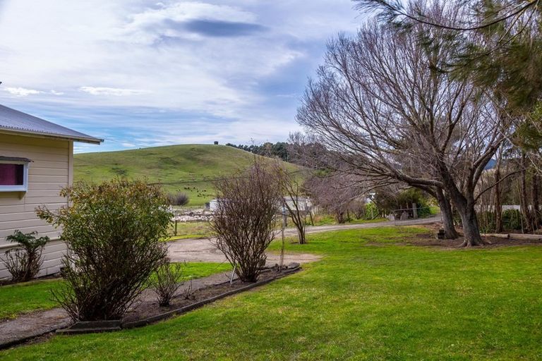 Photo of property in 147 Mangatuna Road, Weber, Dannevirke, 4970