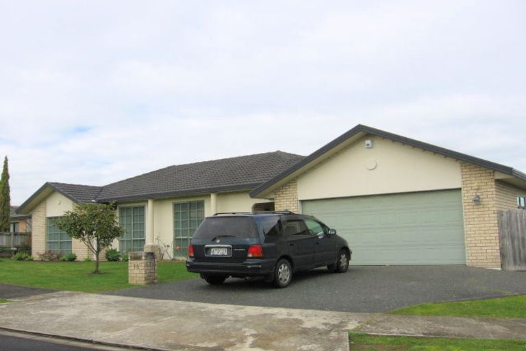 Photo of property in 15 Limerick Place, Dannemora, Auckland, 2016