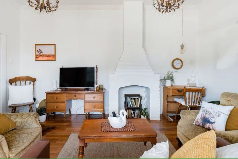 Photo of property in 115 Vanguard Street, Nelson South, Nelson, 7010