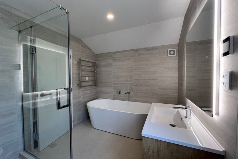Photo of property in 6 Firth Road, Torbay, Auckland, 0630