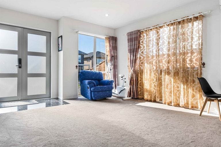 Photo of property in 14 Fong Road, Flat Bush, Auckland, 2019