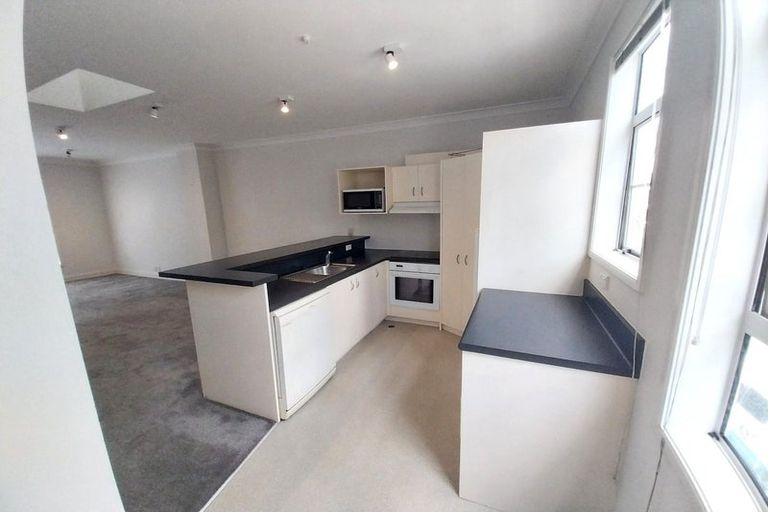 Photo of property in 62 Pipitea Street, Thorndon, Wellington, 6011