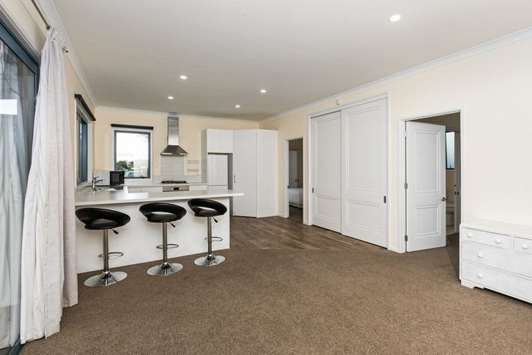 Photo of property in 44 Mcgreevy Street, Waipawa, 4210