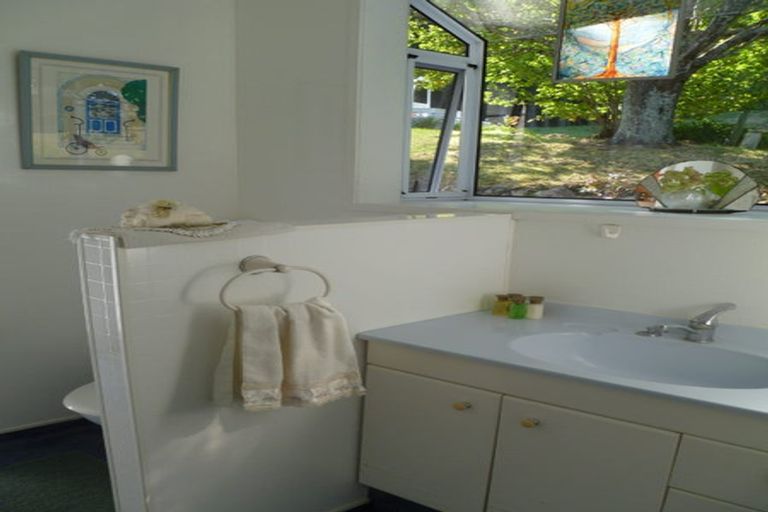 Photo of property in 1664 Kahuranaki Road, Kahuranaki, Havelock North, 4295