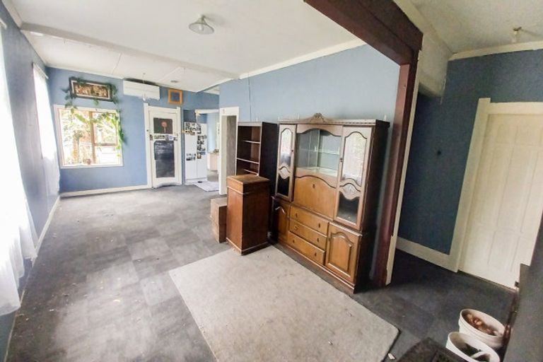 Photo of property in 14 Half Mile Road, Tuatapere, 9620