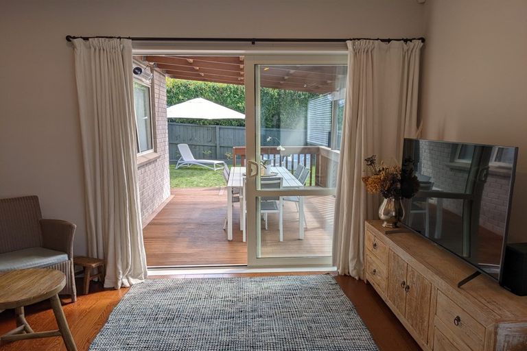 Photo of property in 1/137 Victoria Street, Onehunga, Auckland, 1061