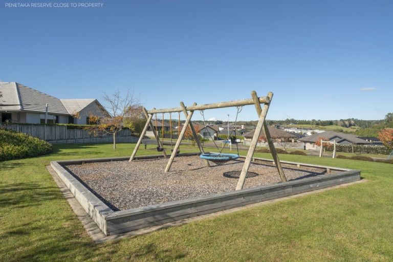 Photo of property in 22 Penetaka Heights, Pyes Pa, Tauranga, 3112