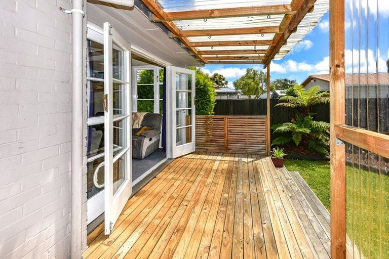 Photo of property in 7 Boyne Avenue, Northcote, Christchurch, 8052