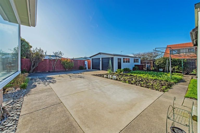 Photo of property in 12 Otaki Street, Kaiapoi, 7630