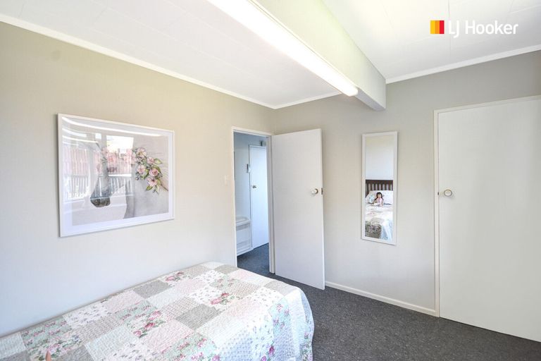 Photo of property in 39 Salmond Street, Halfway Bush, Dunedin, 9010