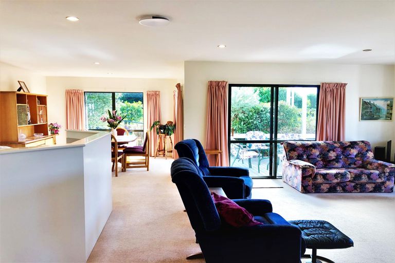 Photo of property in 96 Kemp Road, Kerikeri, 0230