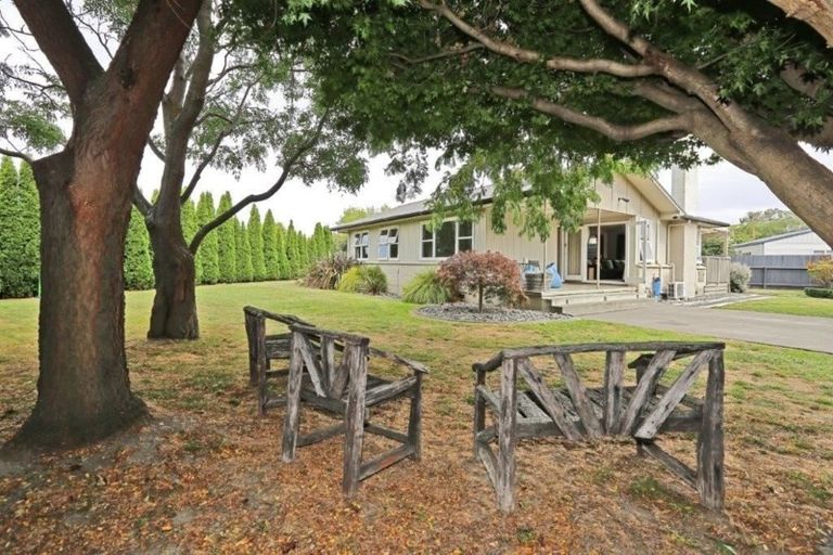 Photo of property in 937 Nelson Street North, Mahora, Hastings, 4120