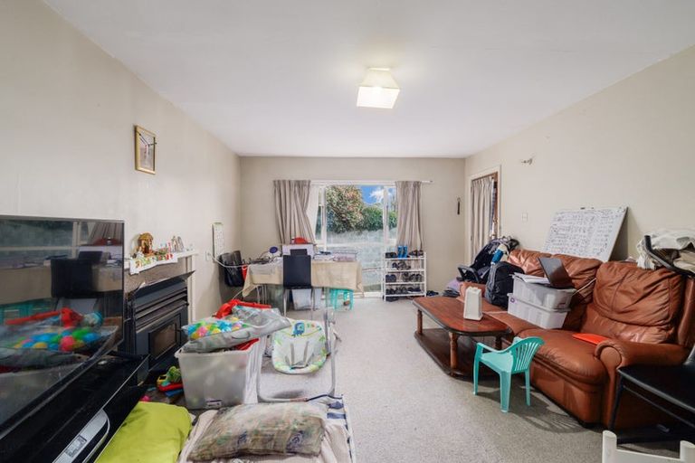 Photo of property in 135a Totara Street, Riccarton, Christchurch, 8041