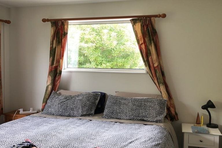 Photo of property in 26 Bidwell Place, Hillmorton, Christchurch, 8025